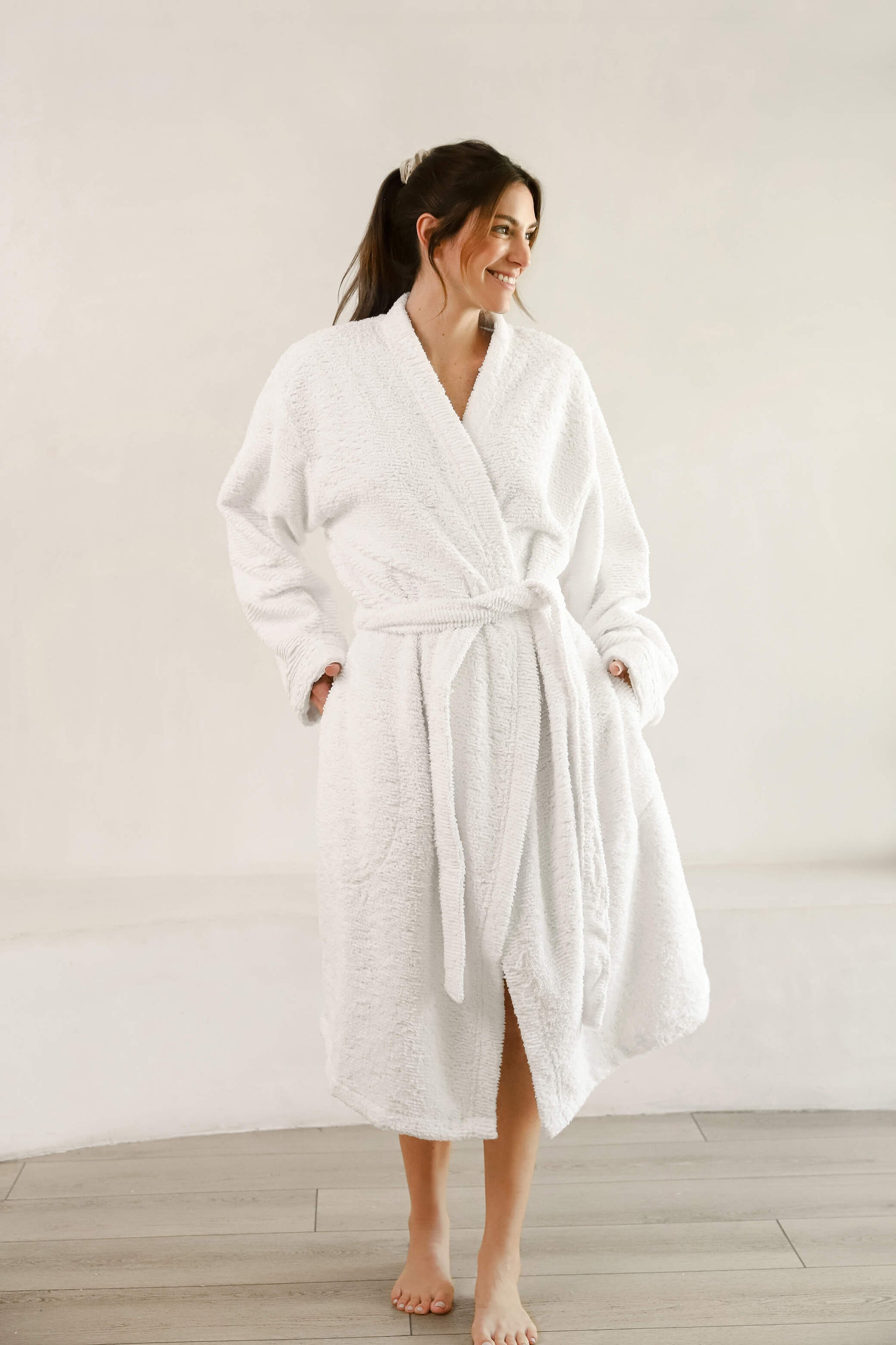 Sunday Citizen Cascais Bath Robe white color