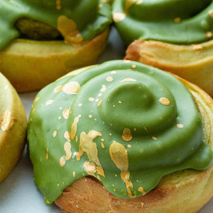 Yoko Organic Culinary Grade Matcha cinnamon roll