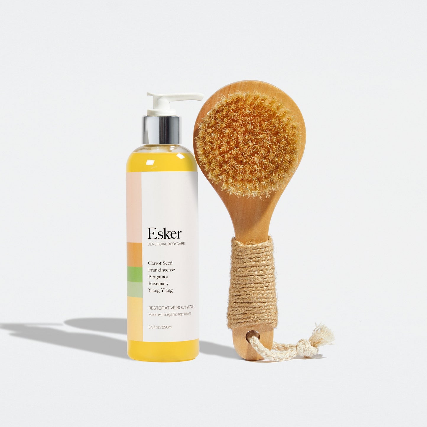 Esker The Starter Bundle dry brush and body wash